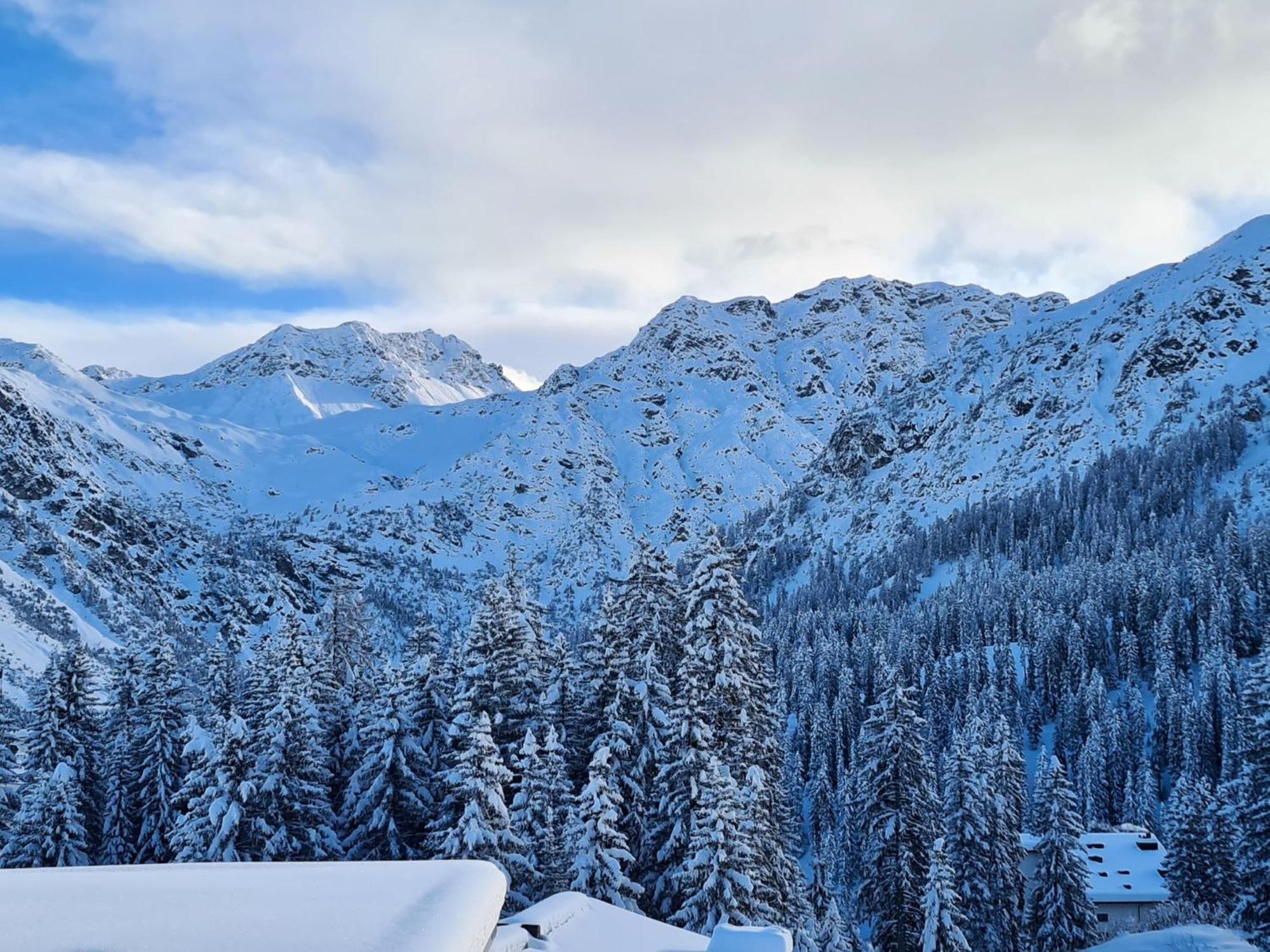 Fewo D'Rock Arosa- Center Of Nightlife By Nature Apartments Switzerland Екстер'єр фото